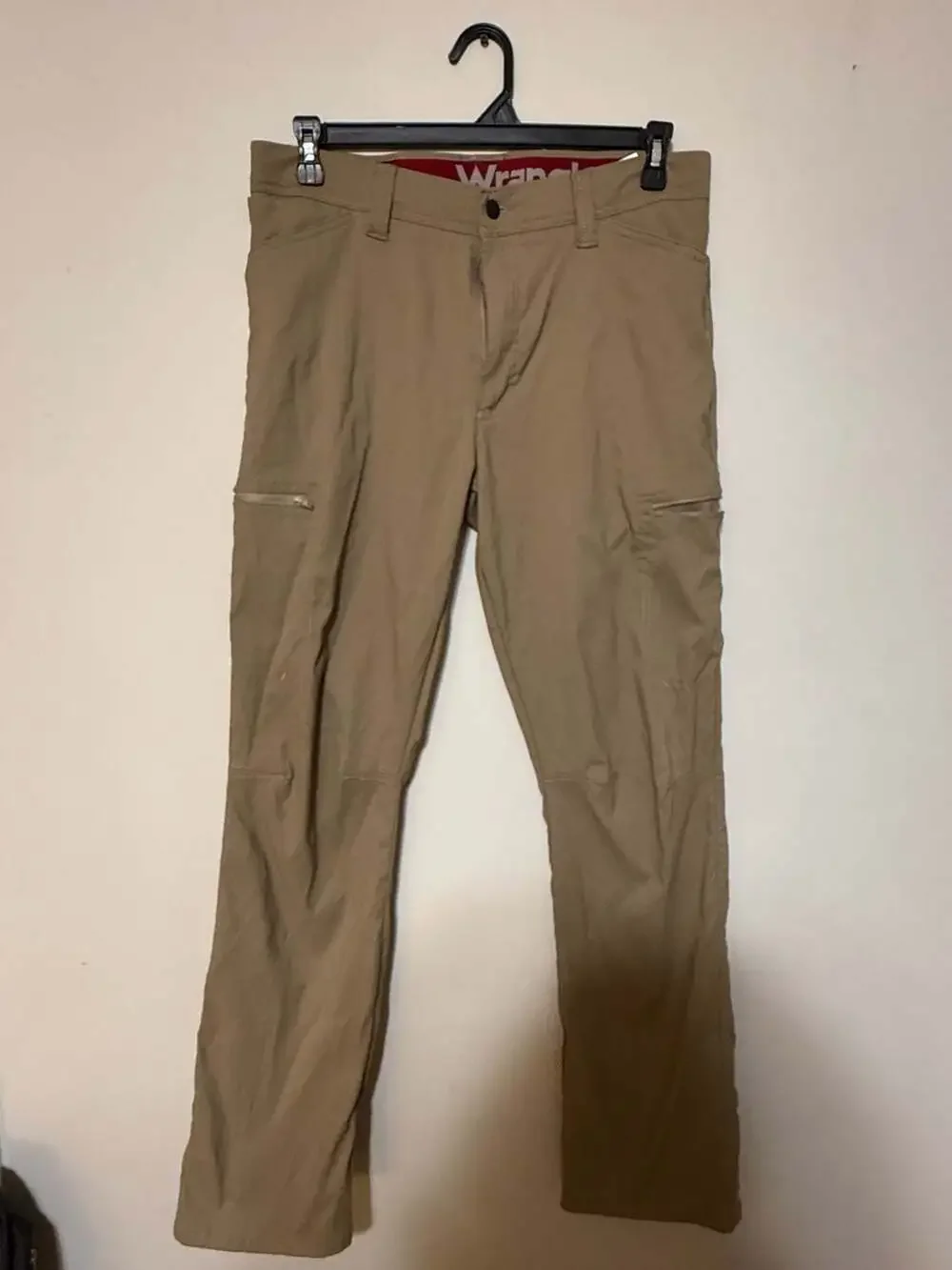 Wrangler All Terrain Cargo Pants Size 34x32 Tan Nylon Performance Stretch